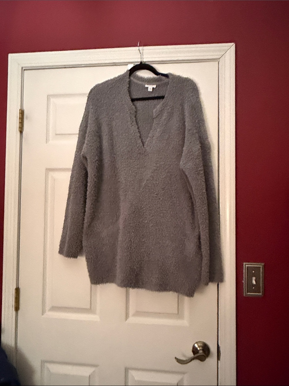 J Jill Pure Jill Relaxed V-Neck Fuzzy Sweater — Gray